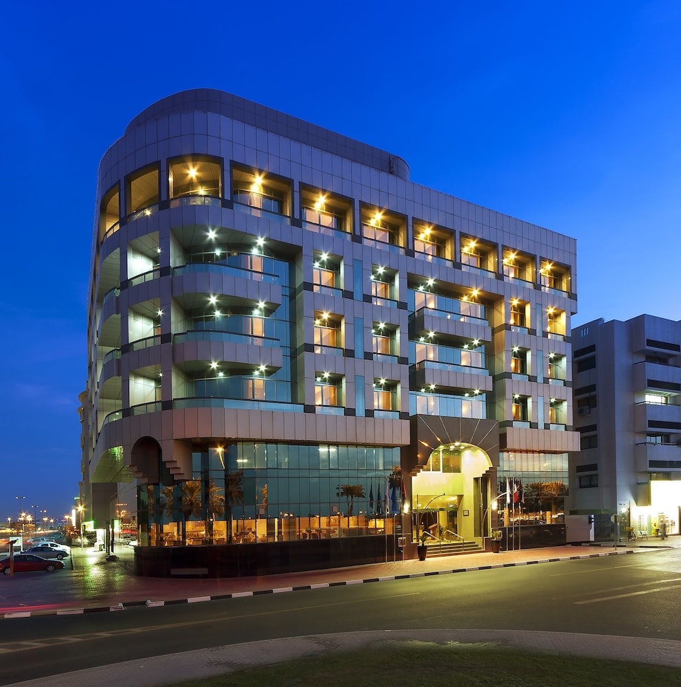 Dubai - Sun & Sands Sea View Hotel