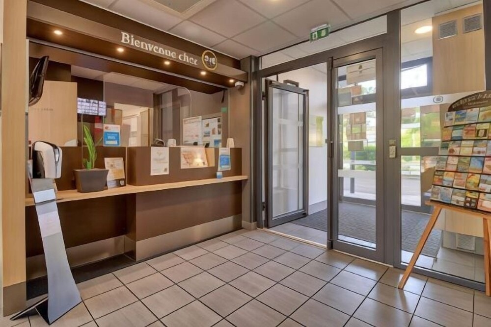 Carcassonne - B&B HOTEL Carcassonne Rocadest La Cité