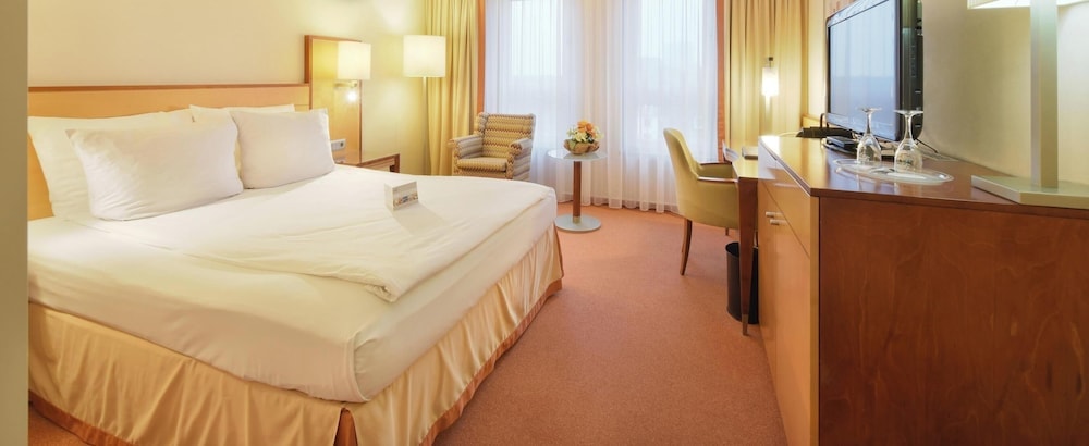 Karlsruhe - The Q - Quadro City Hotel