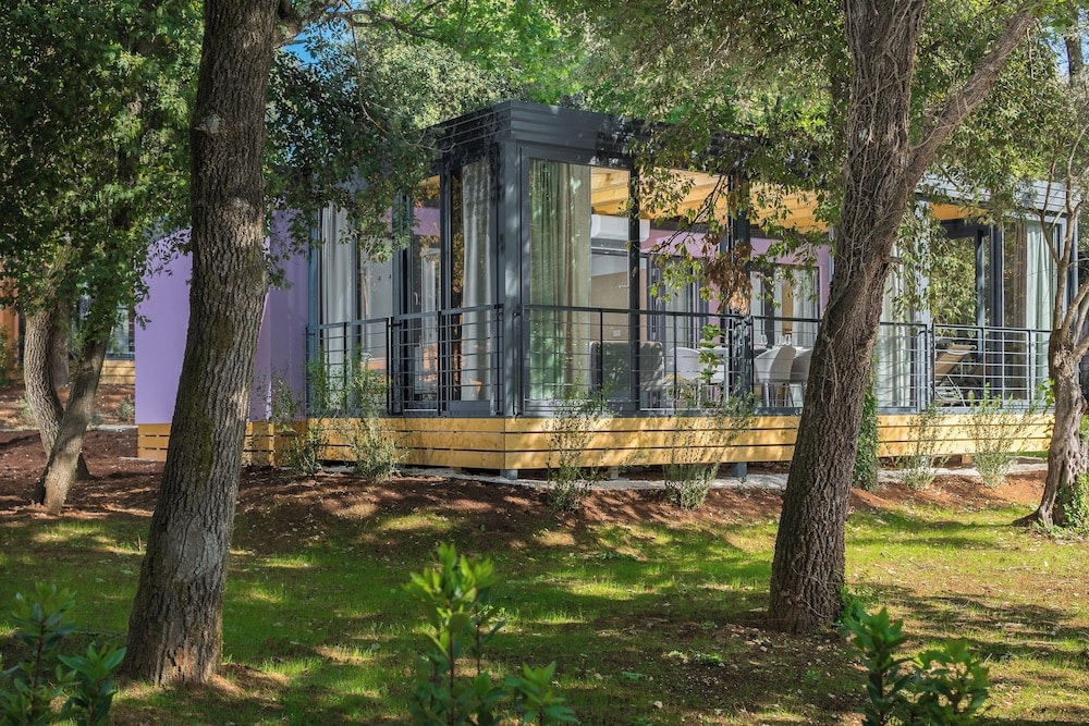 Bale - Camping Homes Mon Perin
