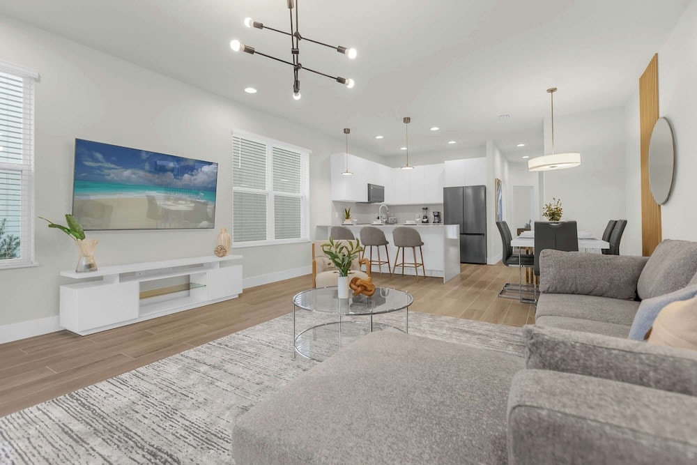Citrus Ridge, Four Corners - Upstaymodern 4BR Family Townhome w Private Pool