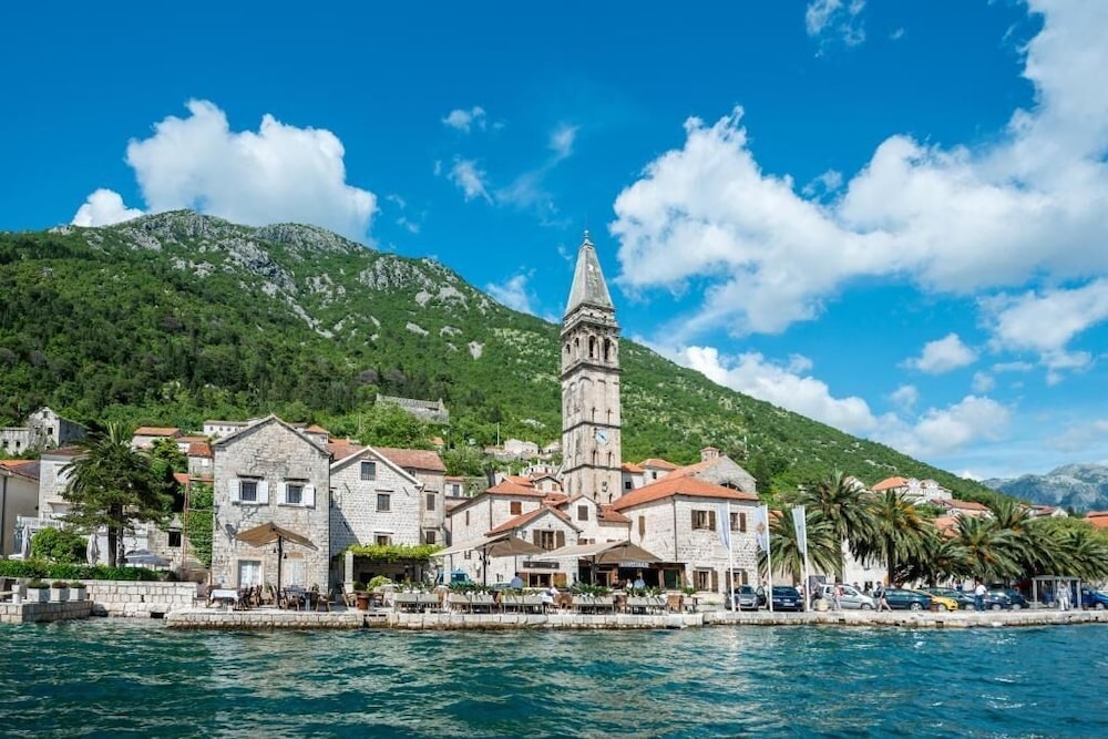 Tivat - Conte Hotel & Restaurant