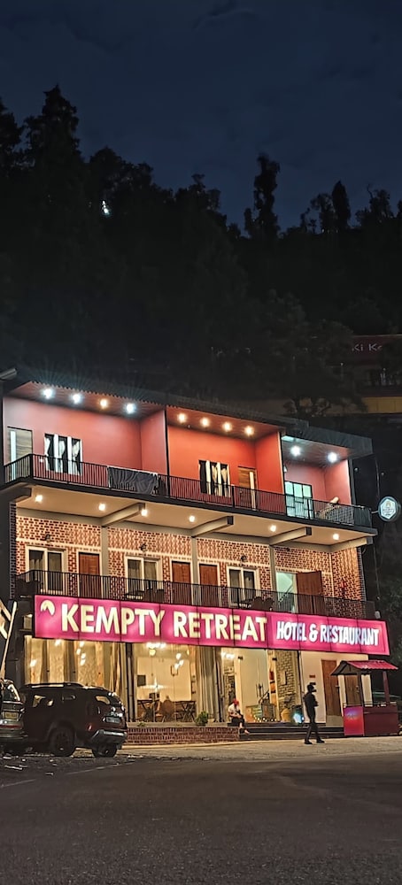 Mussoorie - Hotel Kempty Retreat