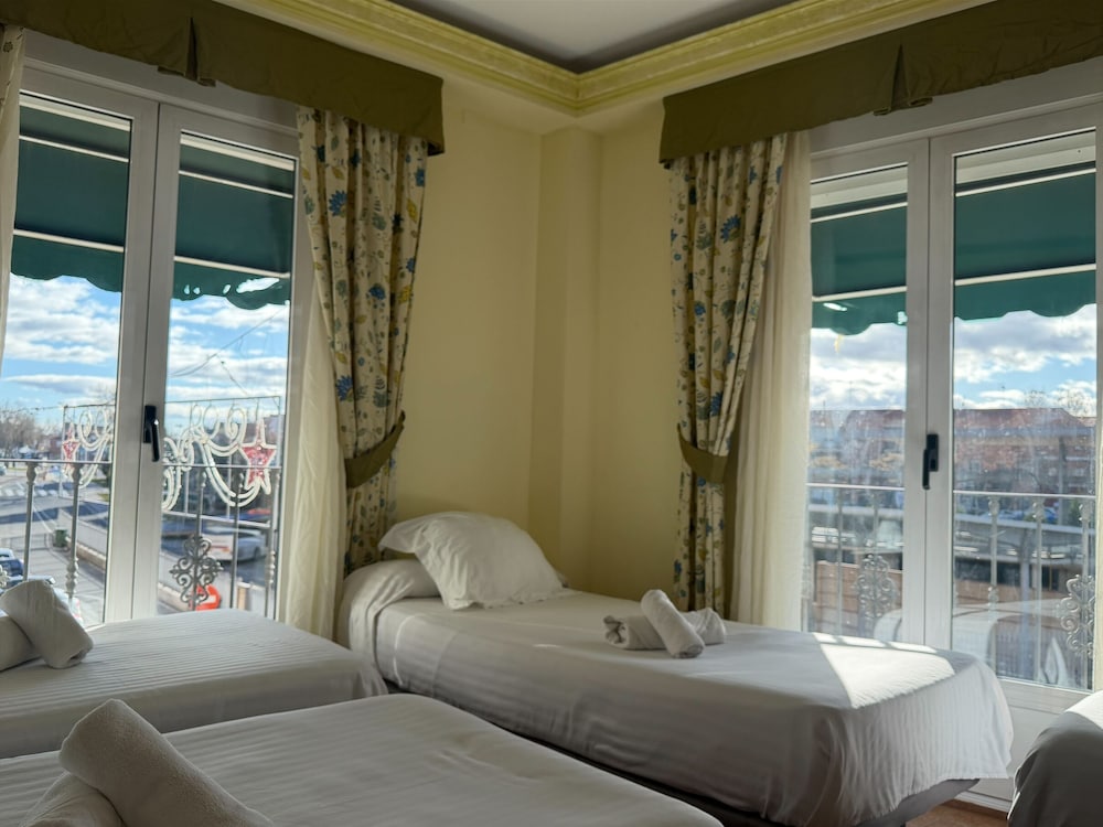Villamarciel - Hotel Real de Castilla