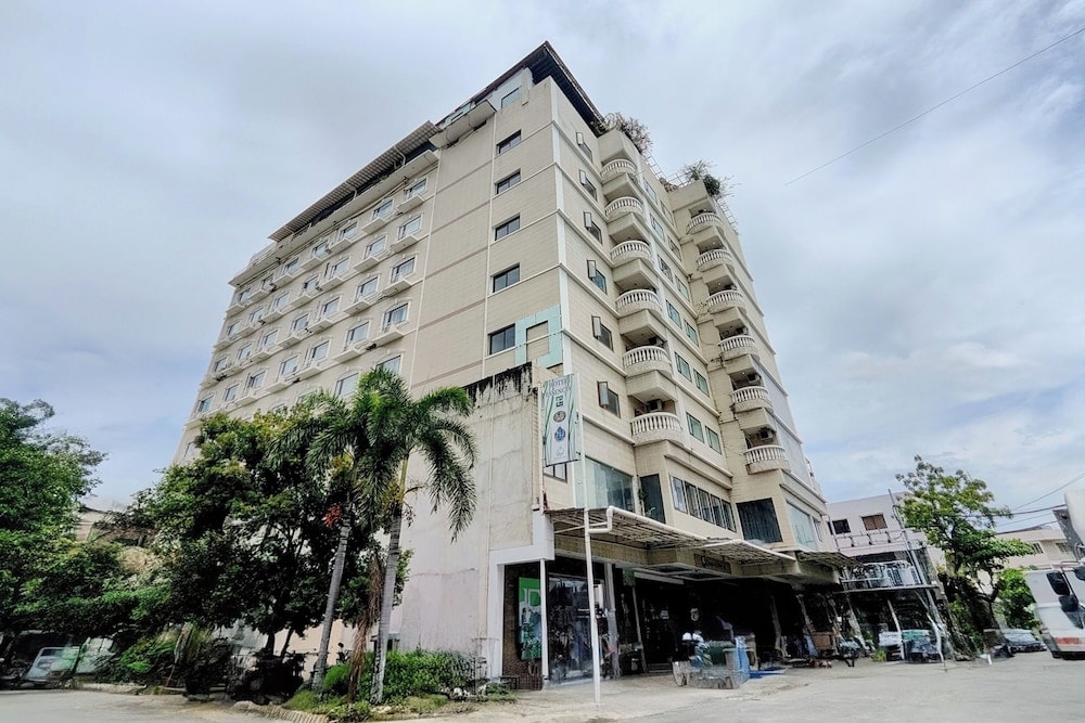 Dumaguete - Hotel Essencia