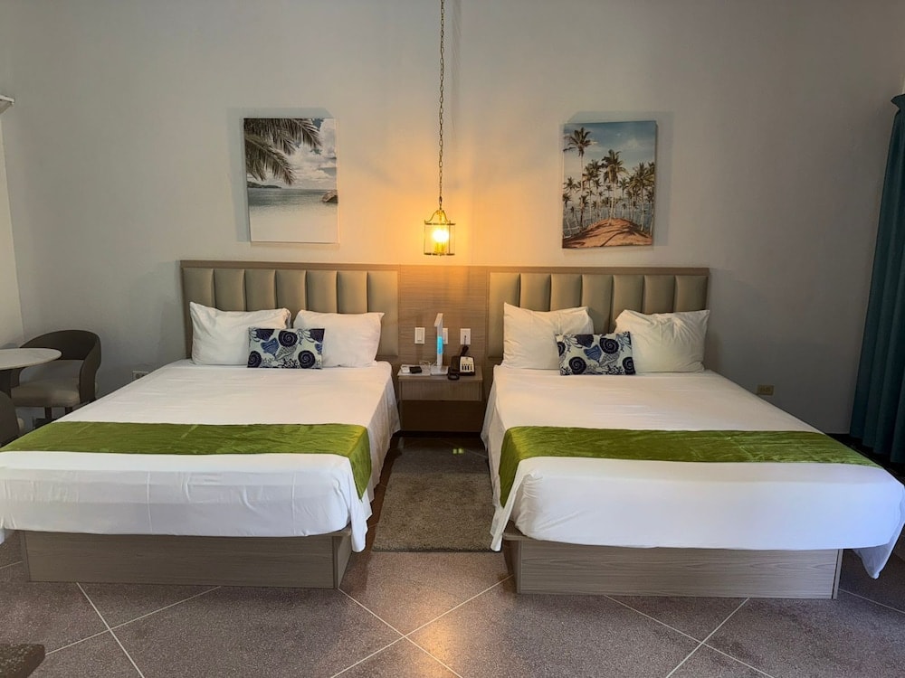 Saint Johnʼs - Cortsland Hotel