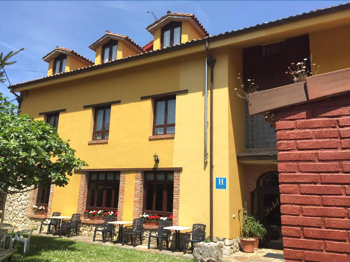Llanes - Hotel Gavitu
