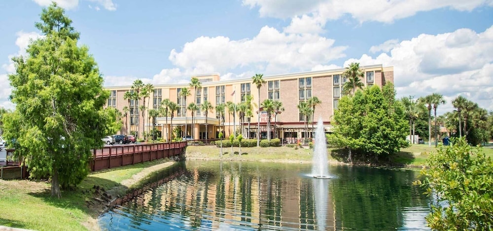 Lake Buena Vista - The Adventure Hotel by the Parks