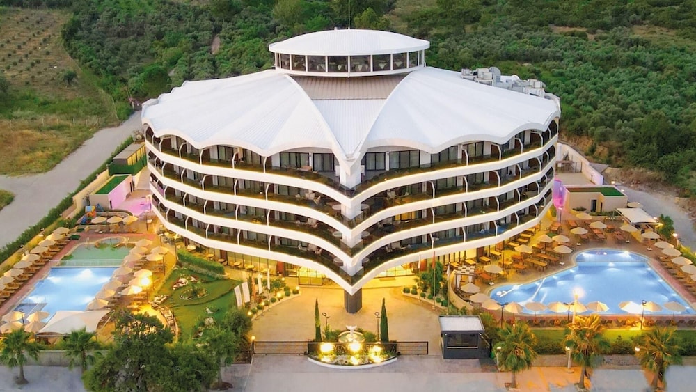 Güzelçamlı - Aqua Mount Hotel Thermal Spa Hot Spring