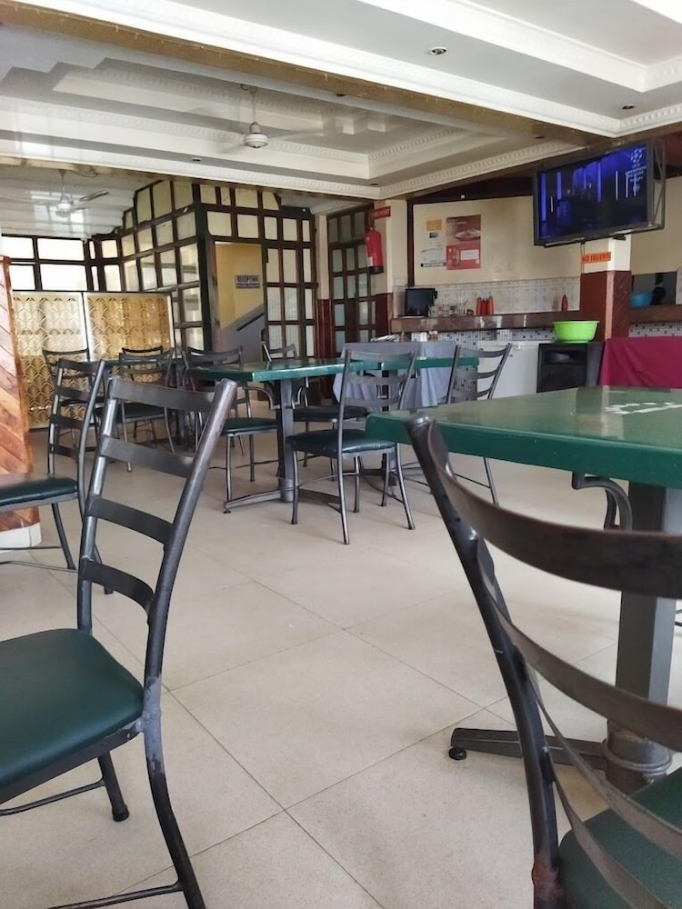 Voi - Maghonyi Hotel Voi