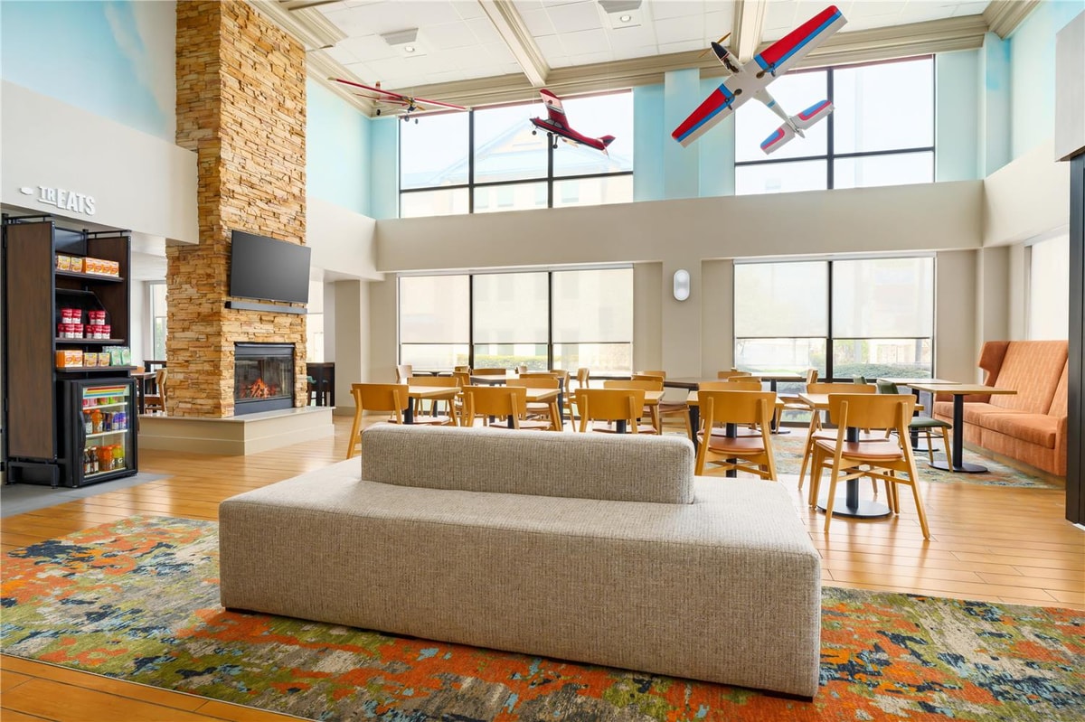 Cicero (IL) - Hampton Inn Chicago-Midway Airport