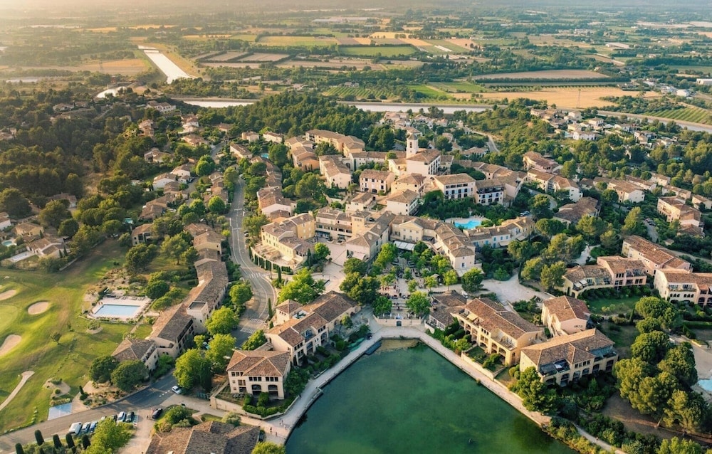 Mallemort - Village Pierre & Vacances Pont Royal en Provence