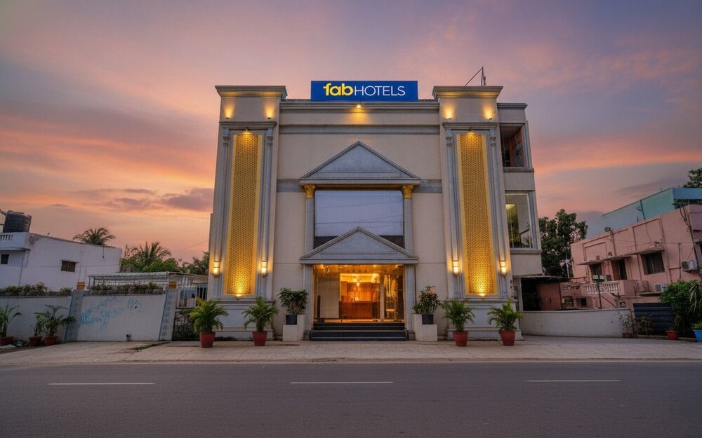 Chennai - FabHotel Aishwarya Inn