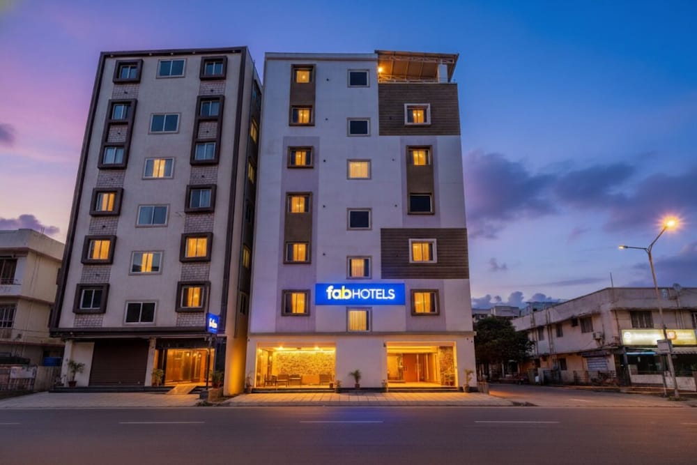 Devanahalli - Fabhotel Leon Square