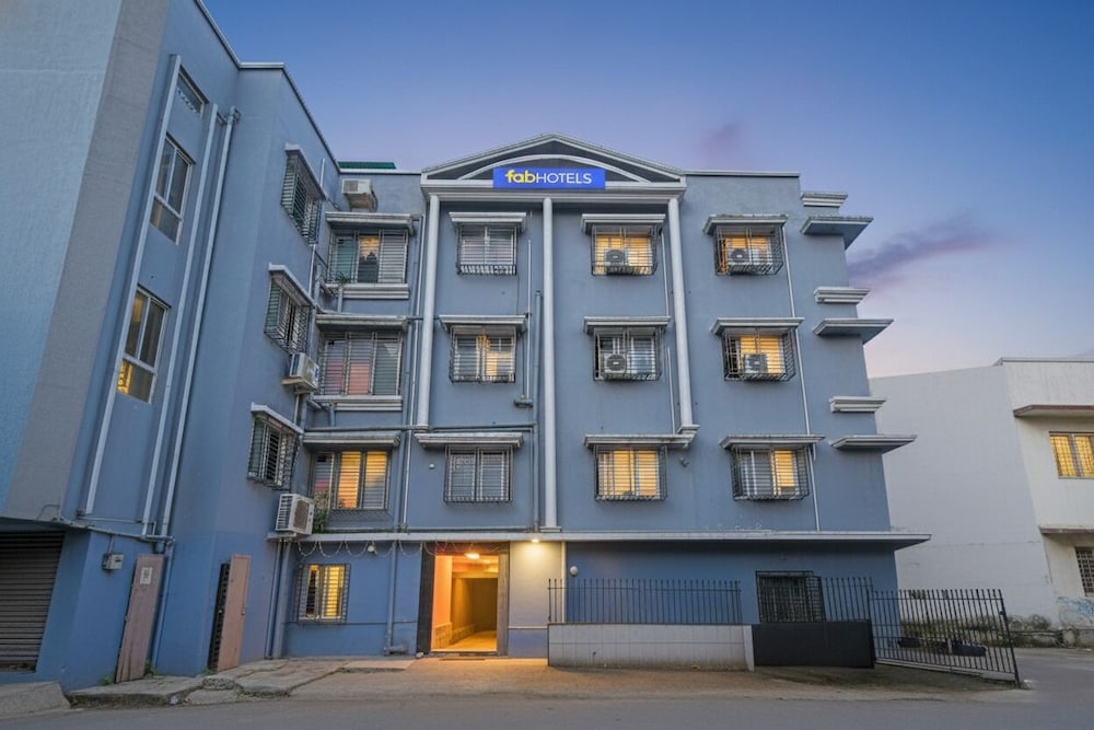 Kolkata - Fabhotel Binayak Inn