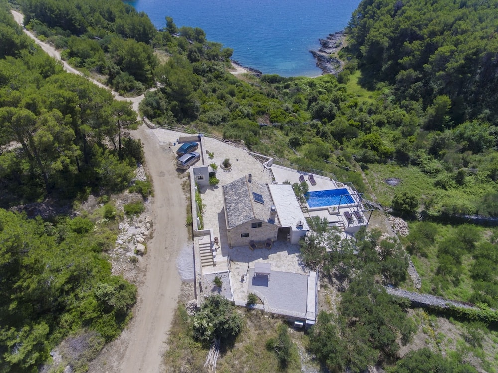 Stockholm - Baška Voda - Villa Rokova Vala