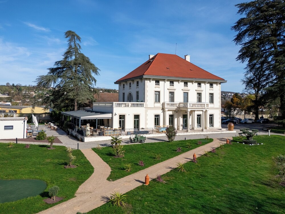 Bourgoin - Hôtel Séquoias