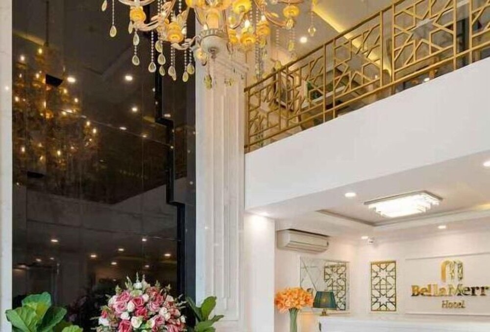 Danang - Bella Merry Hotel and Apartment - 100M To The My Khe Beach