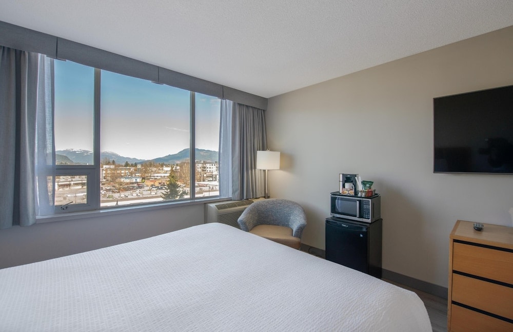 Chilliwack - Coast Chilliwack Hotel by APA