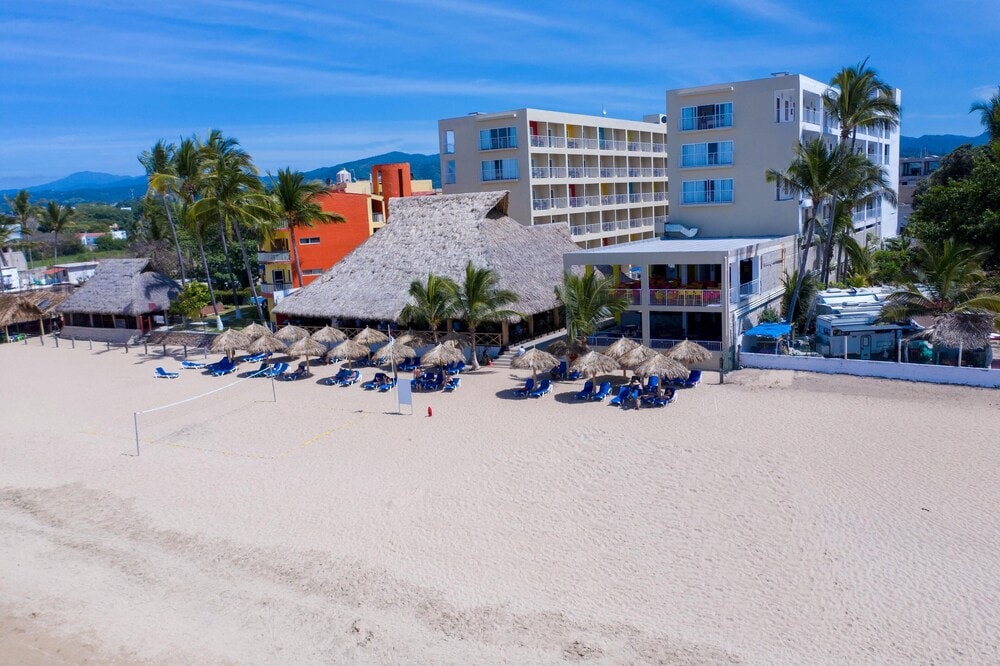 Rincon de Guayabitos - Decameron Isla Coral Guayabitos Ramada All Inclusive Resort
