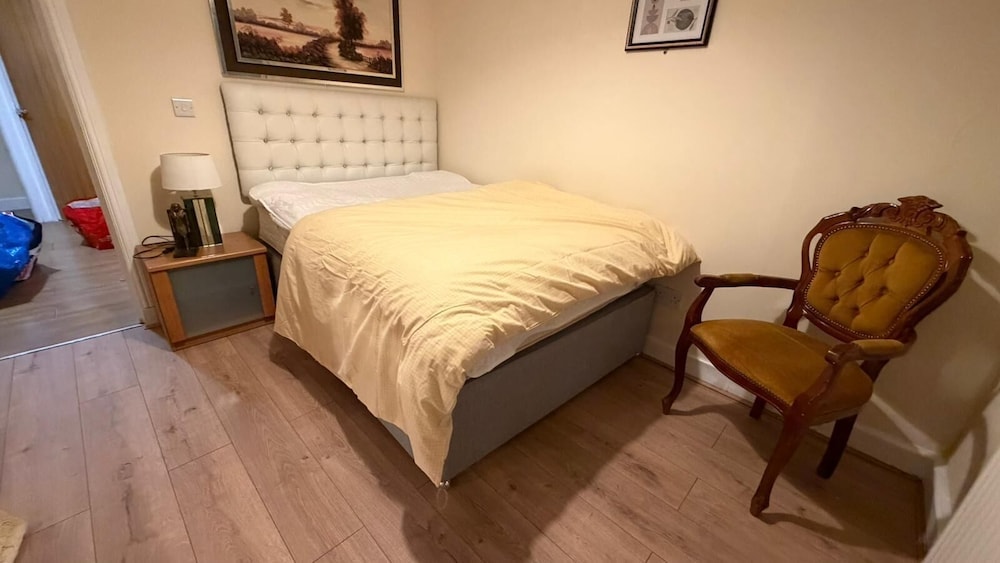 Maidstone - OYO Royal Lodge Maidstone