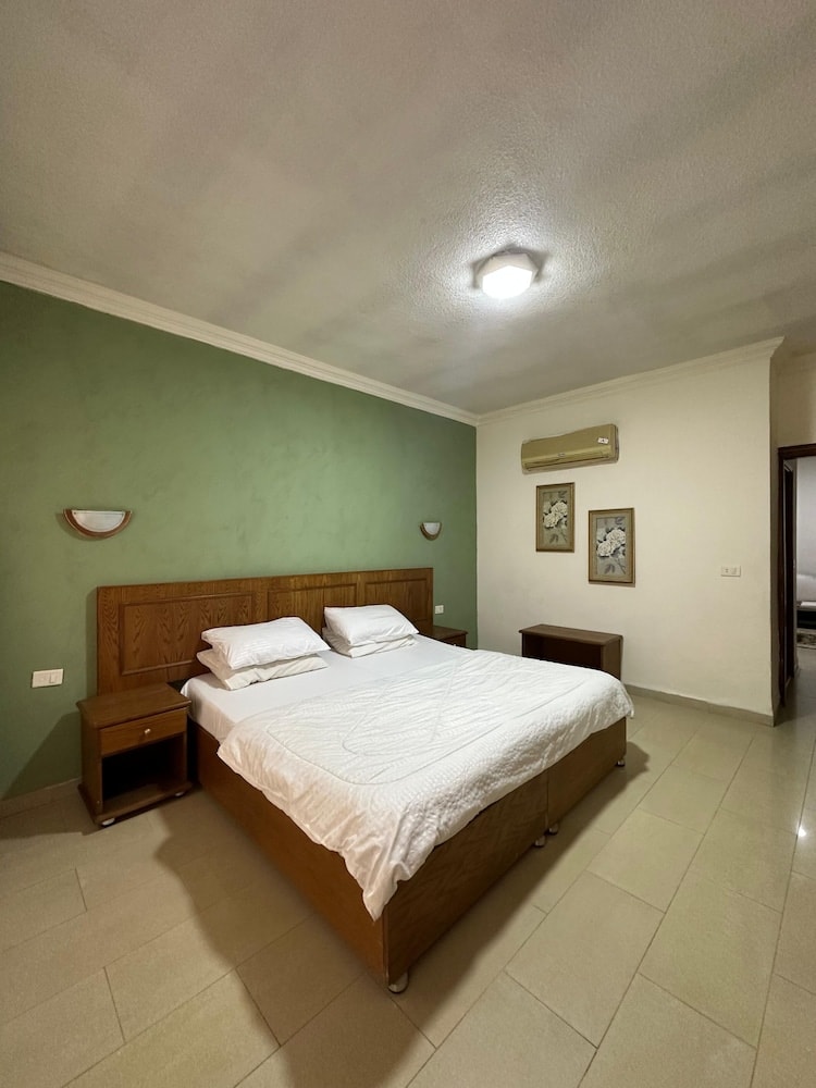 Amman - Al Majd Hotel