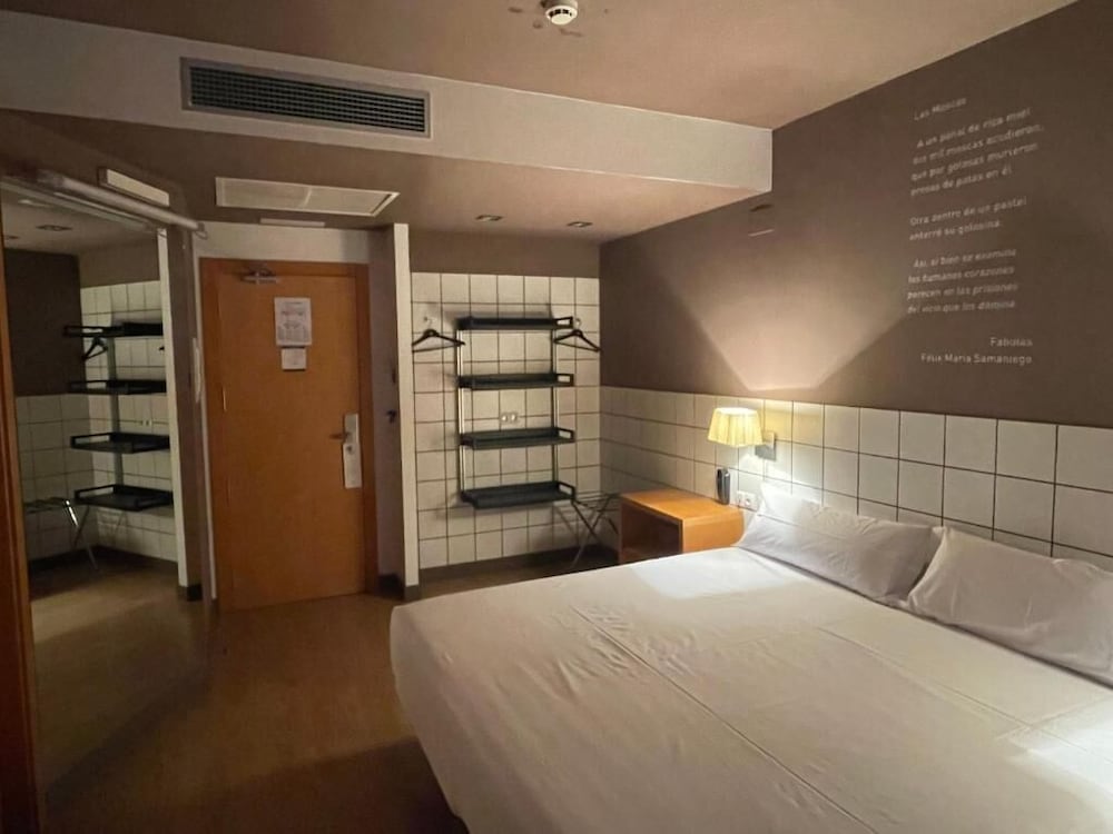 Miranda de Ebro - B&B HOTEL Miranda de Ebro