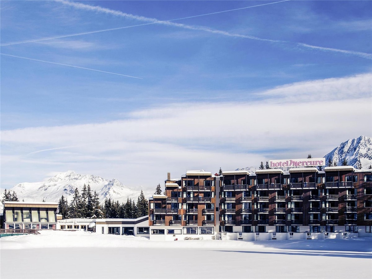 Courchevel - Lake Hotel Courchevel 1850