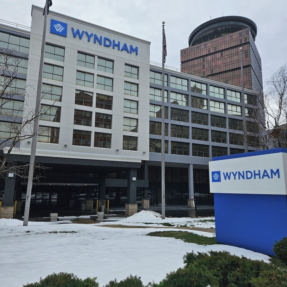 Stockholm - Greece - Wyndham Rochester Downtown