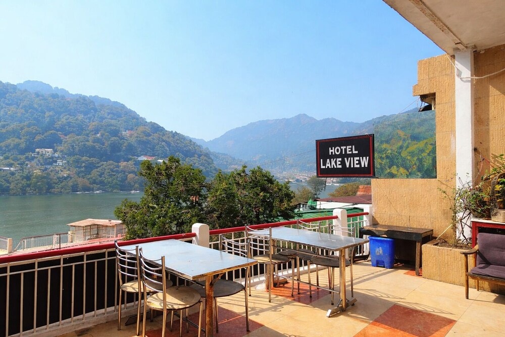 Naina Range - Hotel Lake View Mall Road Near Lake