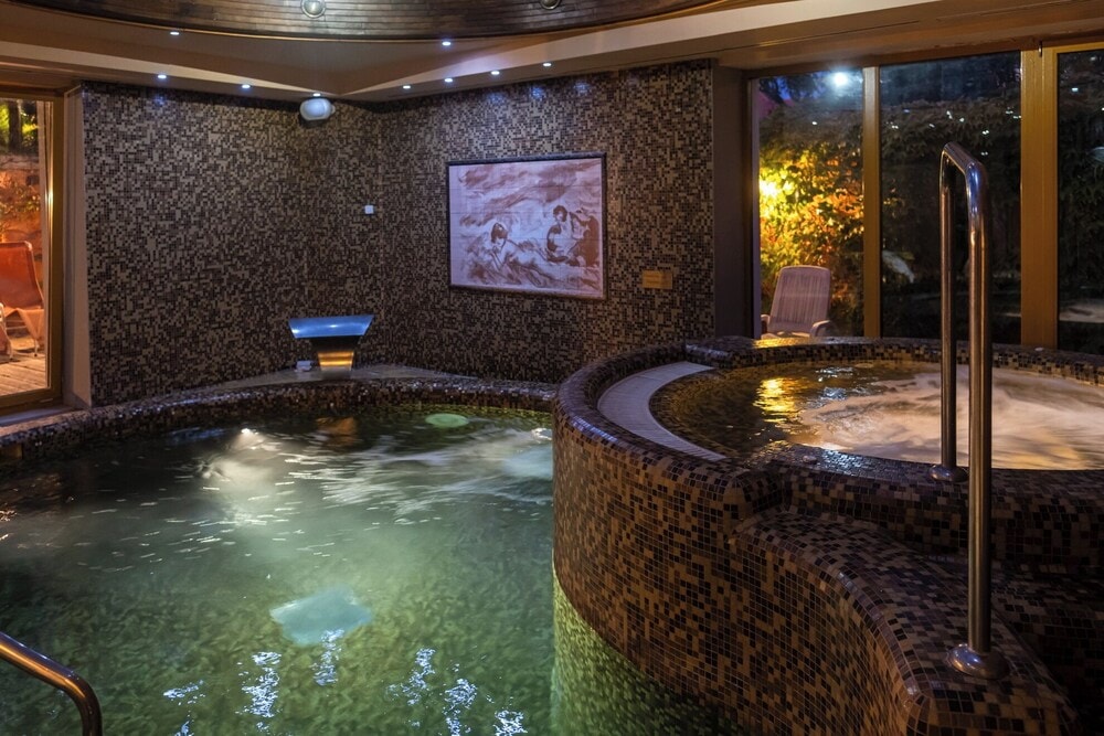 Balatonszőlős - Wellness Hotel Laroba