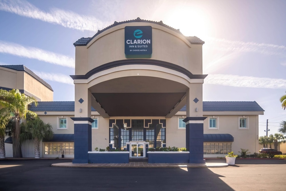 Clearwater (FL) - Clarion Inn & Suites Central Clearwater Beach