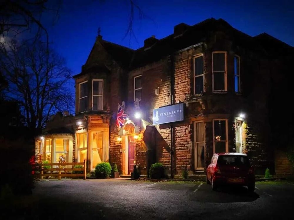 Carlisle - Pinegrove Hotel