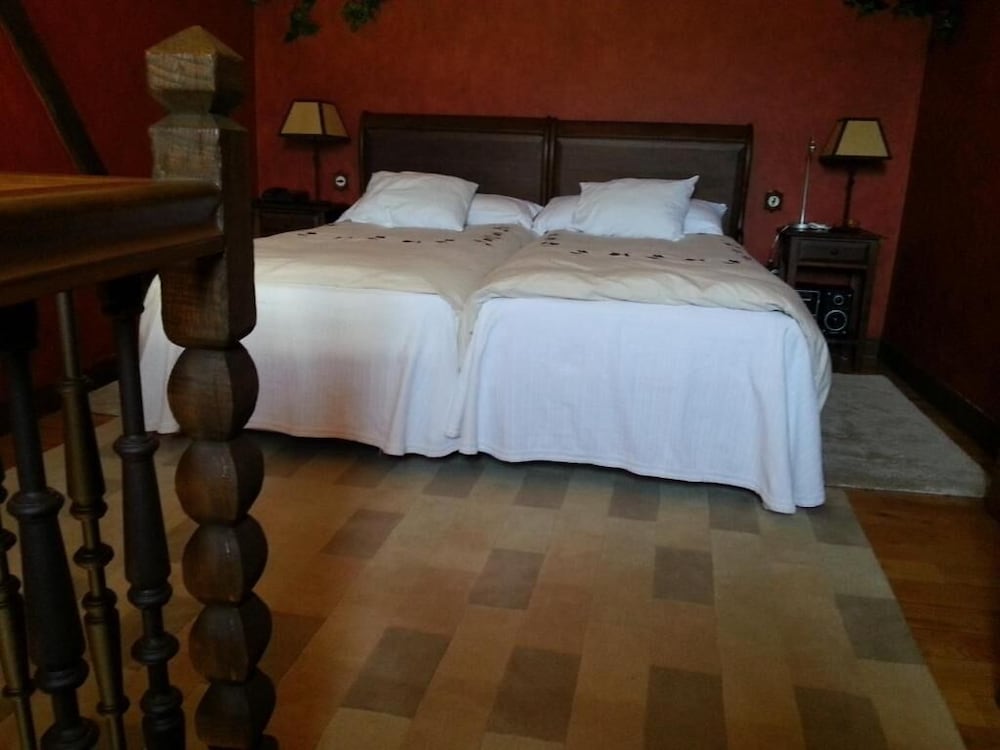 Jaraiz de la Vera - Hotel Ruralis Peña Del Alba