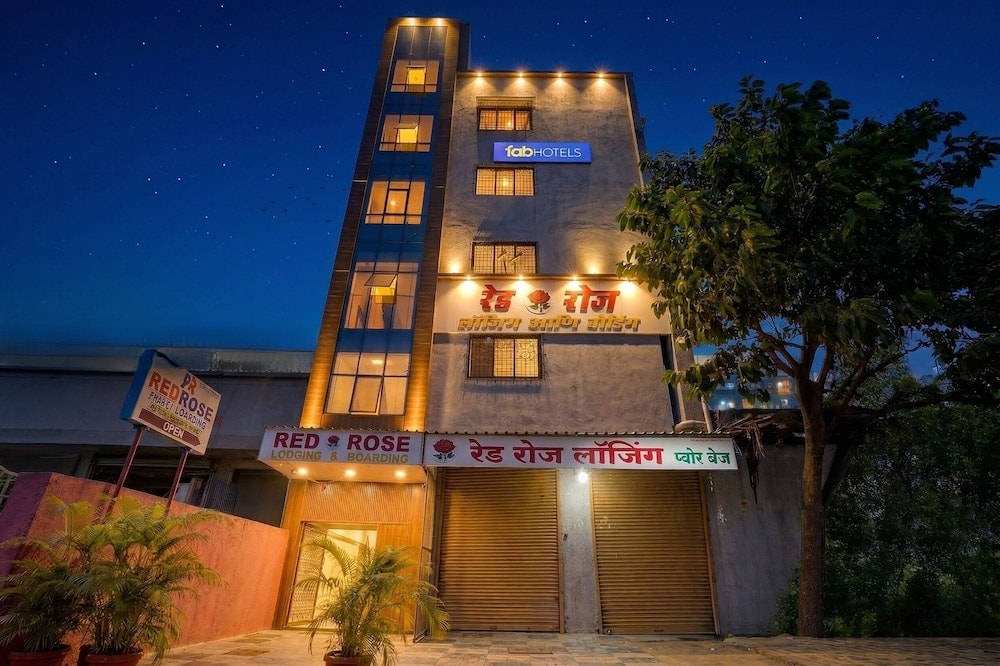 Vasai-Virar City - Fabhotel Red Rose Palghar