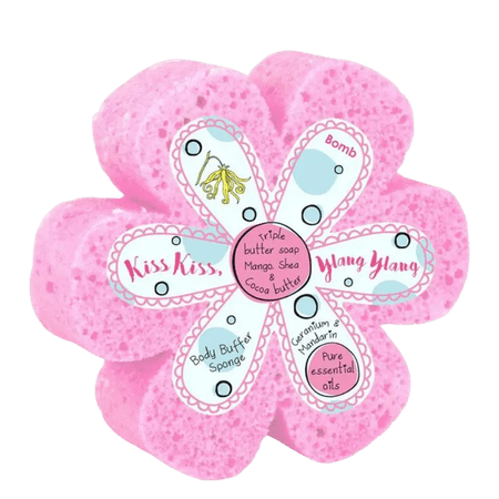 Bomb Cosmetics Kiss Kiss Ylang Ylang Body Buffer Tvålsvamp